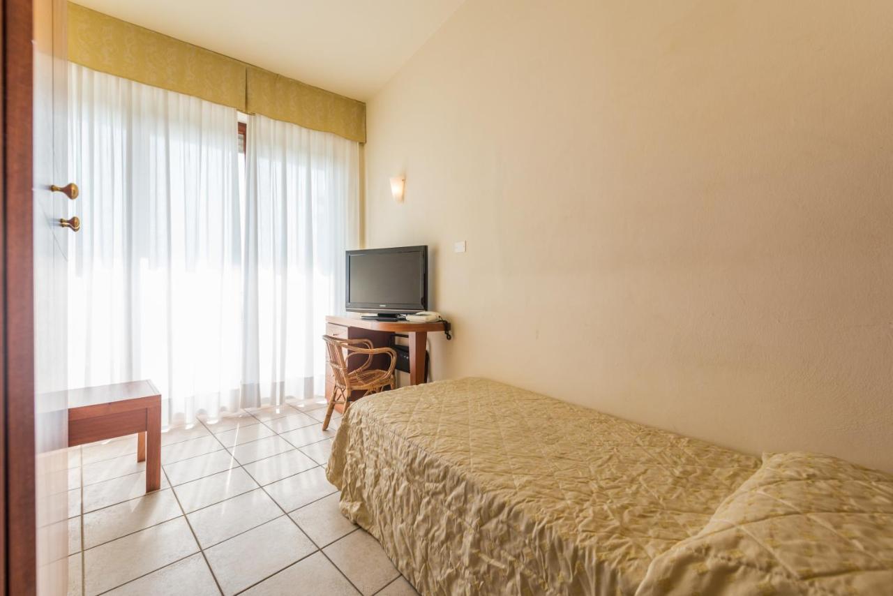 Hotel Bellevue - Sul Mare 4*